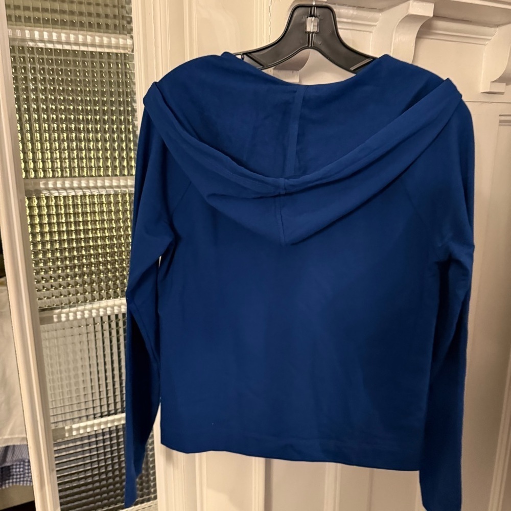 Lilly Pulitzer Kiawah Women’s Blue V-Neck Hoodie Long Sleeves Sz S NWOT - Picture 5 of 11